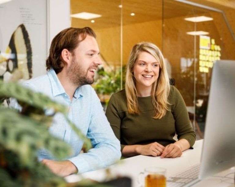 Collega's in overleg