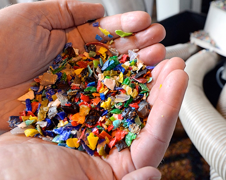 AVK Plastics - grondstof