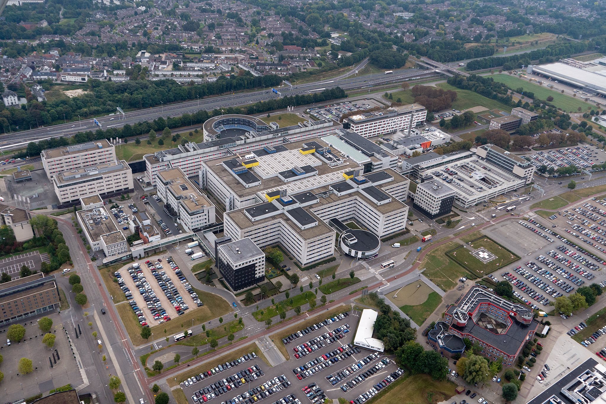 MUMC maastricht ziekenhuis luchtfoto
