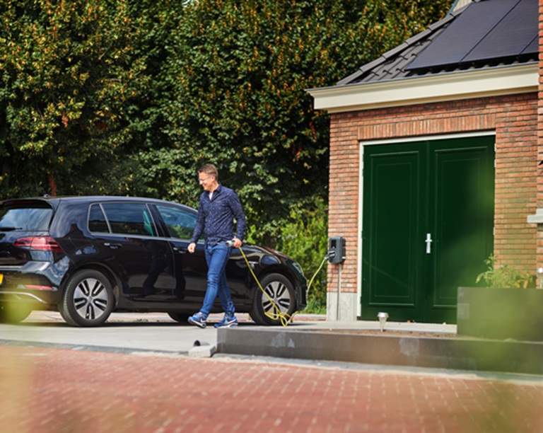 Slim Laden met eigen zonnestroom